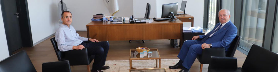 Genel Sekreteri ve yardımcıları görevden uzaklaştırıldı