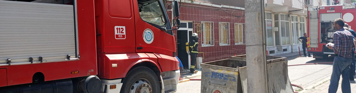 Metruk binada yangın
