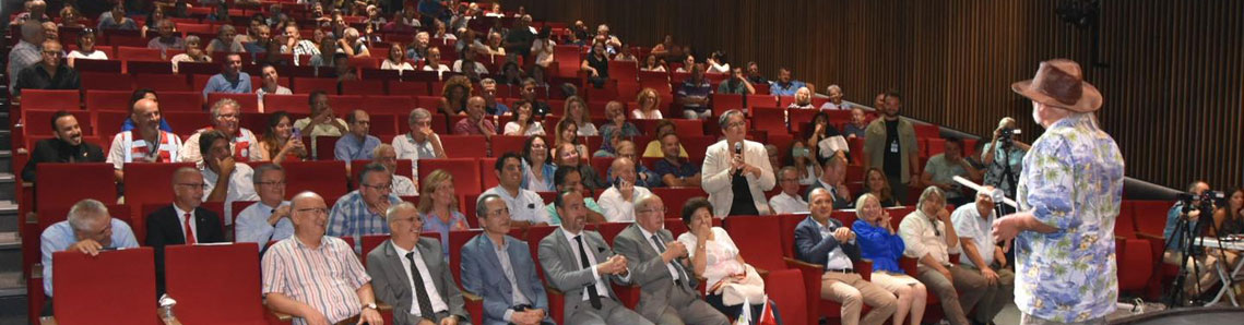 Prof. Dr. Şener Üşümezsoy, Tekirdağlıları bilgilendirdi