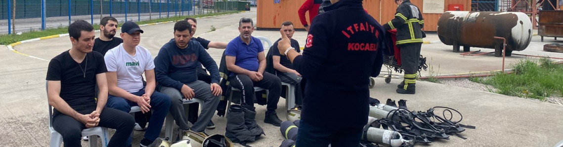 Muratlı Karton acil ekibine uygulamalı eğitim