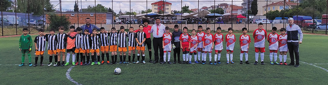 Derbide gülen taraf Muratlı Halk Eğitimi Spor