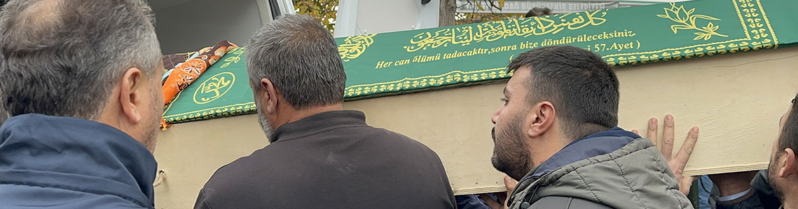 Oğlu tarafından öldürülen Okul Müdürü toprağa verildi