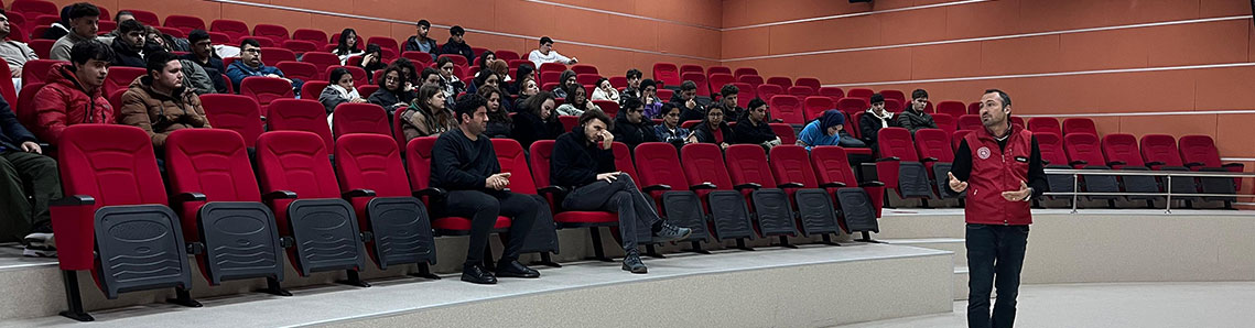Gençlik Merkezi ve Müdürlüğün etkinlikleri tanıtıldı