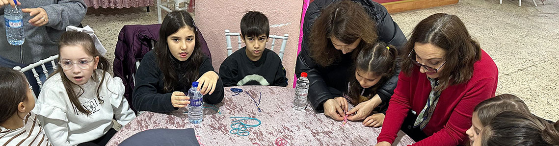 Yarıyıl tatilinde hem eğlenip hem öğreniyorlar
