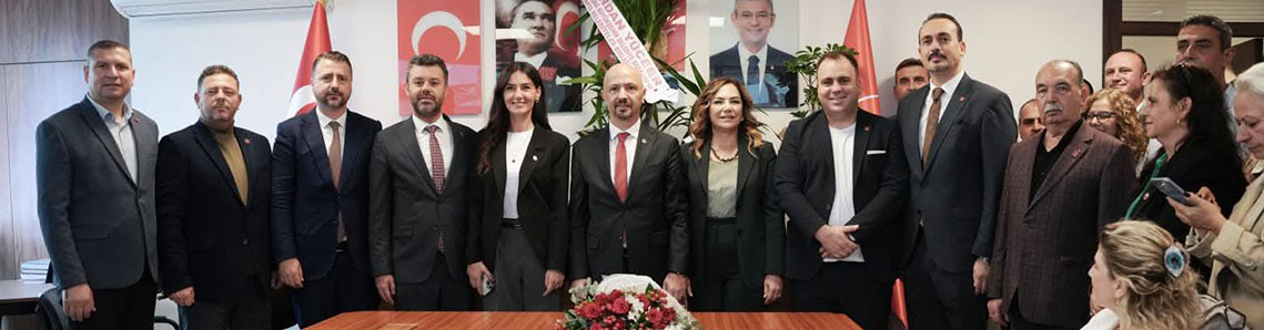 Cenk Boduç mazbatasını alarak göreve başladı