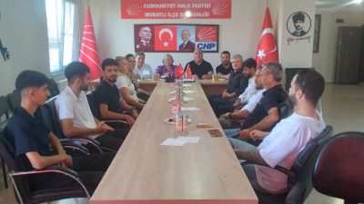 CHP Tekirdağ Milletvekili Nurten Yontar, partisinin Muratlı İlçe Başkanlığını ziyaret