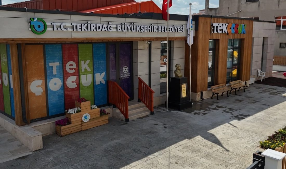 Tekirdağ Büyükşehir Belediyesi’nin eğitimde fırsat eşitliği anlayışıyla hayata geçirdiği TEK